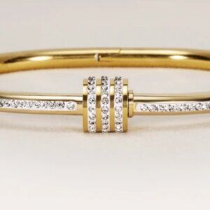 Brand New Gold Bangle Bracelet